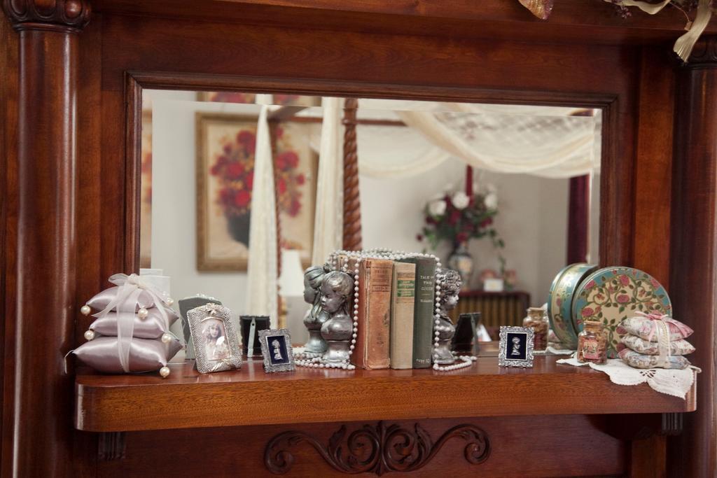 Beall Mansion An Elegant Bed & Breakfast Inn 奥尔顿 外观 照片