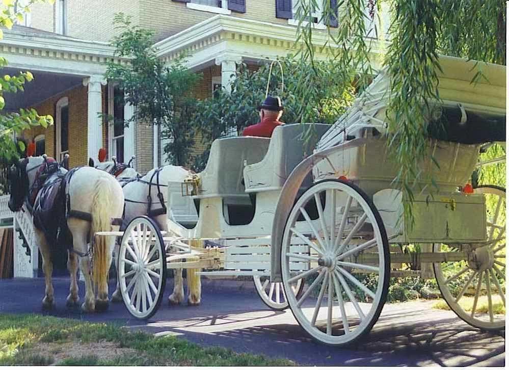 Beall Mansion An Elegant Bed & Breakfast Inn 奥尔顿 外观 照片
